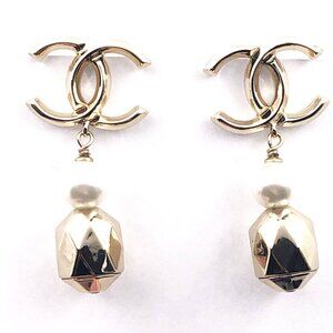 Chanel Gold CC Pearl Geo Dangle PIercing Earrings